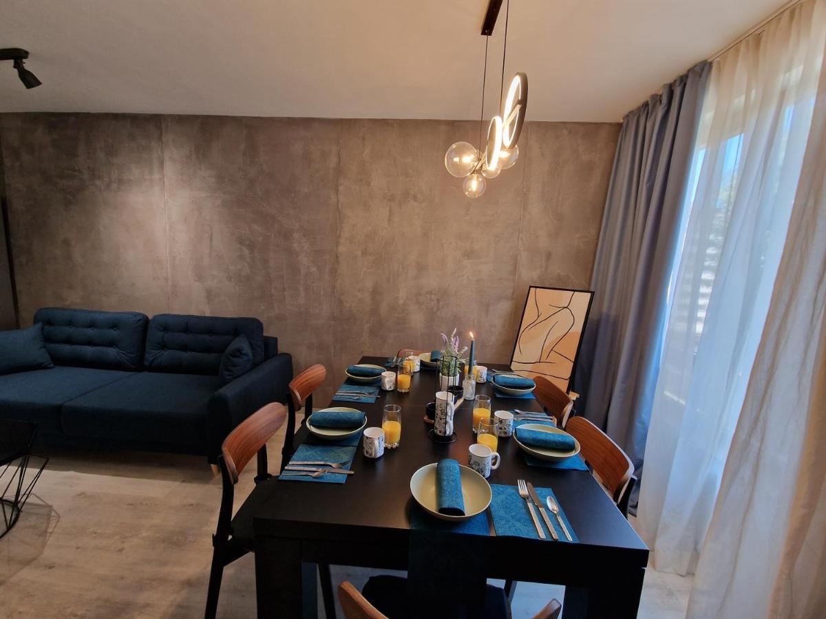 Marsselis Luxe Port Apartment 瓦爾納 外观 照片