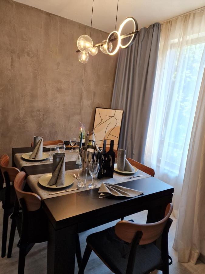 Marsselis Luxe Port Apartment 瓦爾納 外观 照片